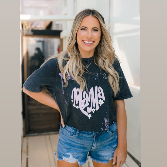 Slyfox Threads x Krista Horton Acid Wash Mama Cropped Graphic Tee Sz L - Picture 1 of 6